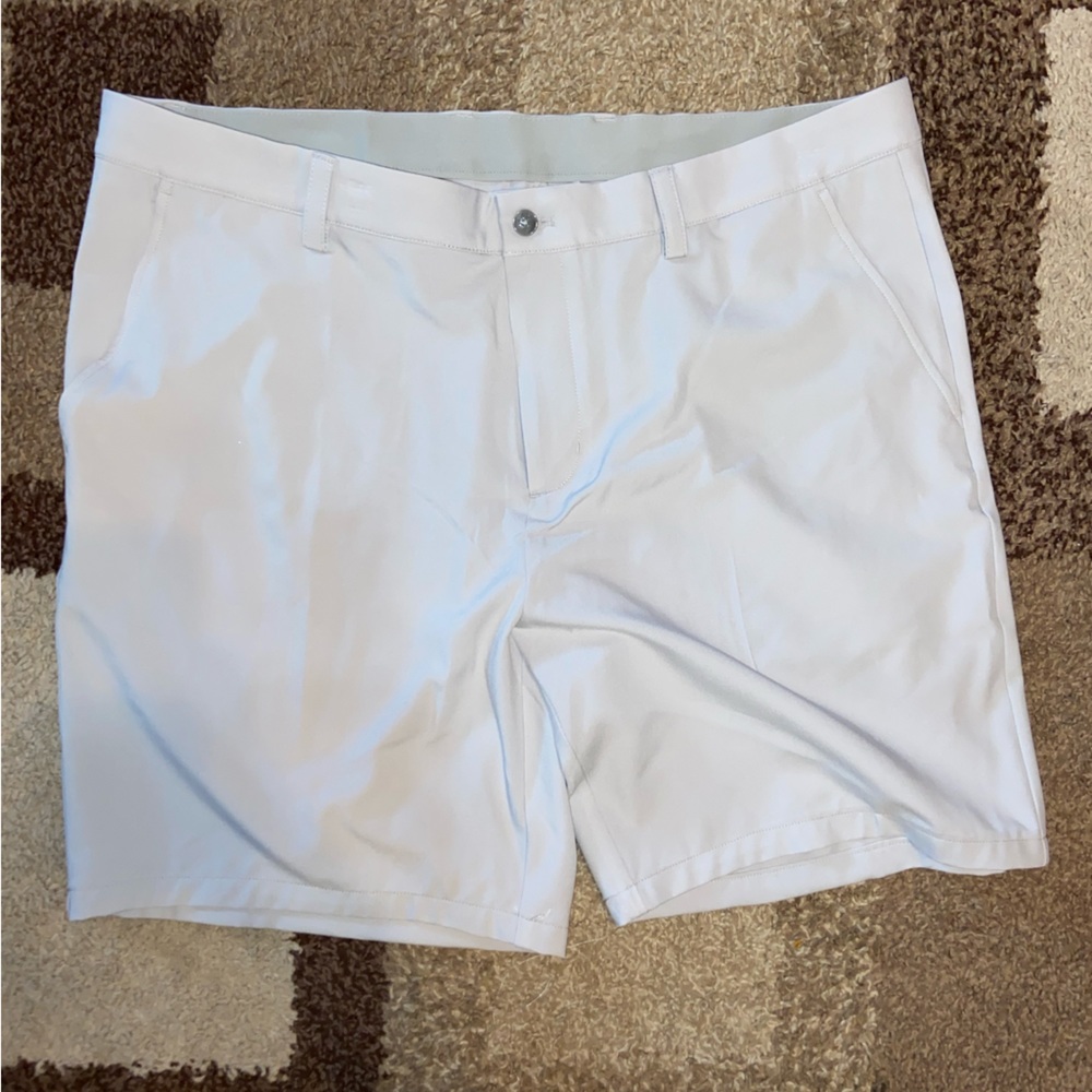 Greg Norman golf shorts